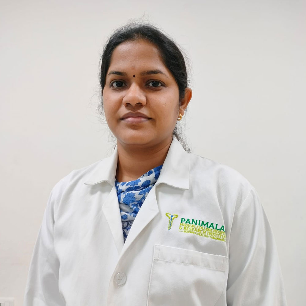 Dr. Aarthi D